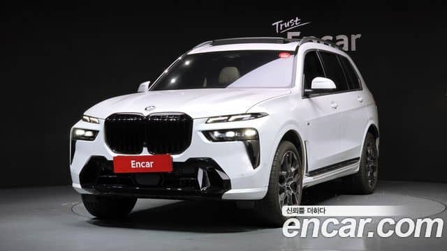 BMW X7, 2025