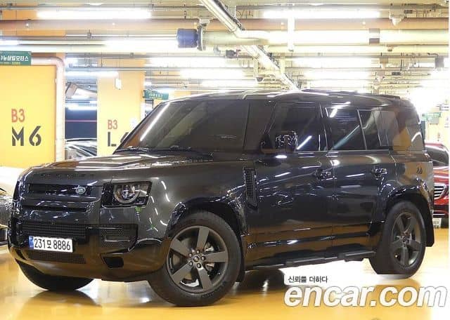 Land Rover Defender, 2025