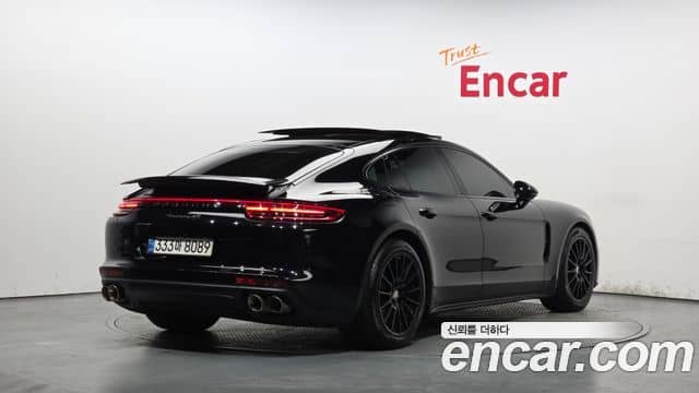 Porsche Panamera, 2018
