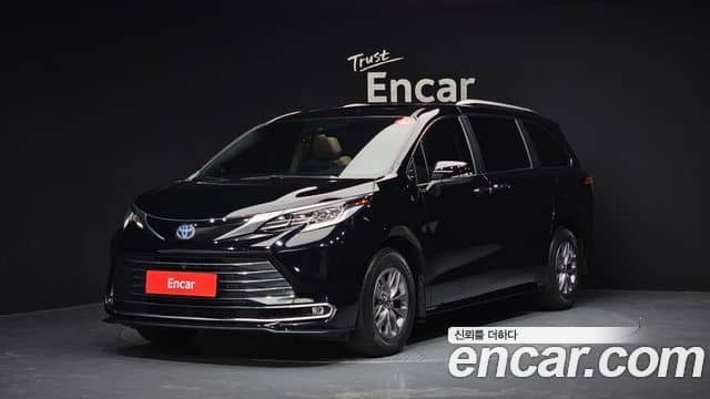 Toyota Sienna, 2023