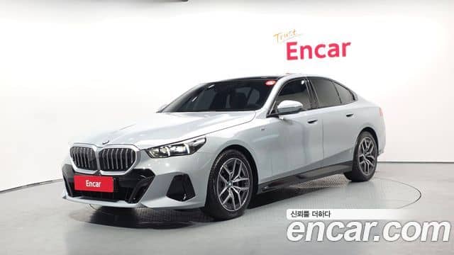 BMW 5 Series, 2024