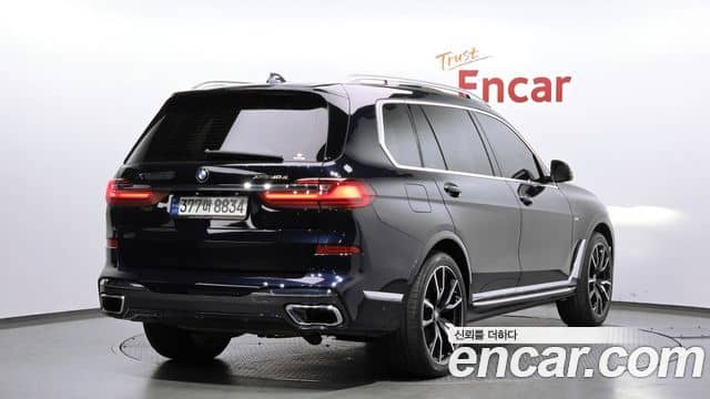 BMW X7, 2021