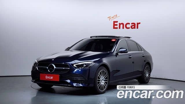 Mercedes-Benz C-Class, 2022