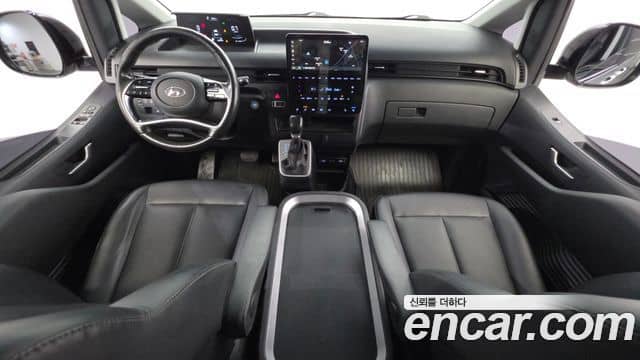 Hyundai Staria, 2021