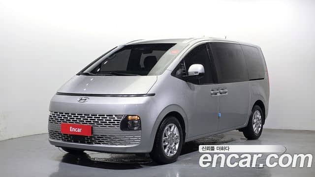 Hyundai Staria, 2022