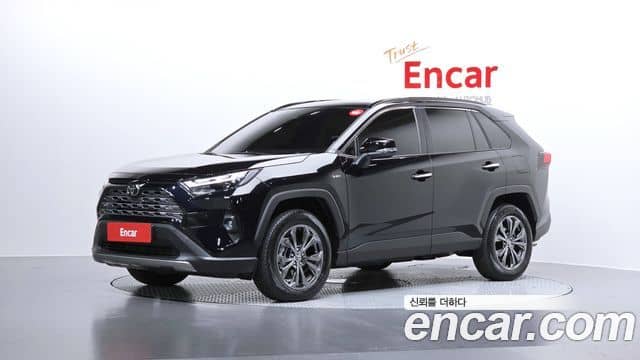 Toyota RAV4, 2025