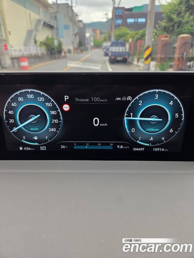 Hyundai Staria, 2025