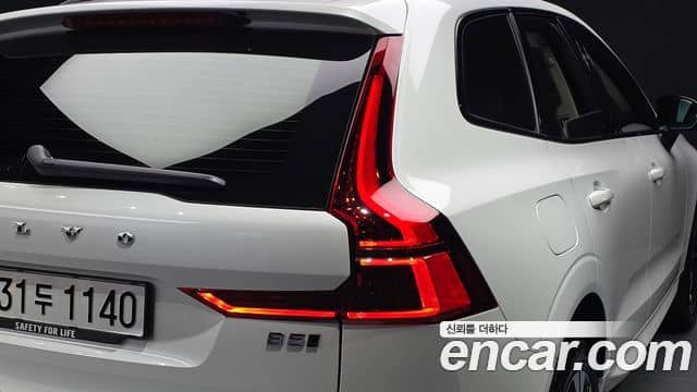 Volvo XC60, 2025