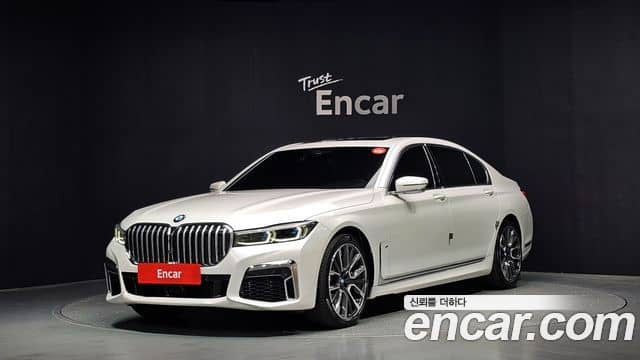 BMW 7 Series, 2022