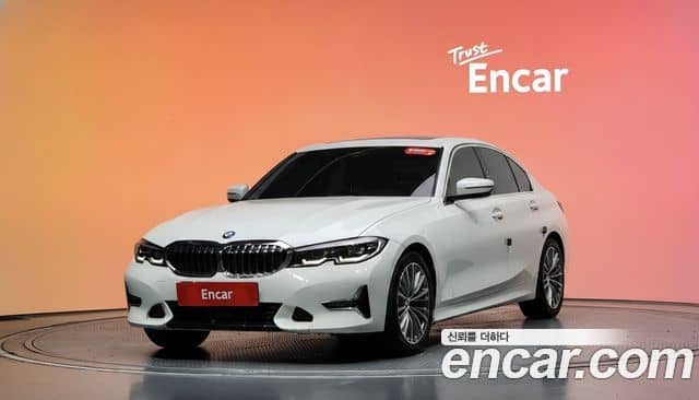 BMW 3 Series, 2022