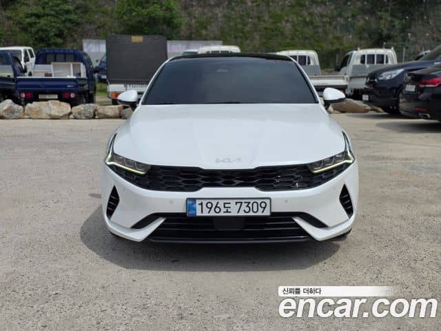 Kia K5, 2022