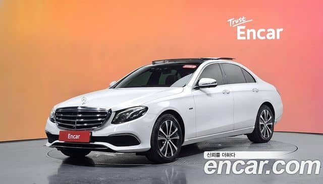 Mercedes-Benz E-Class, 2019