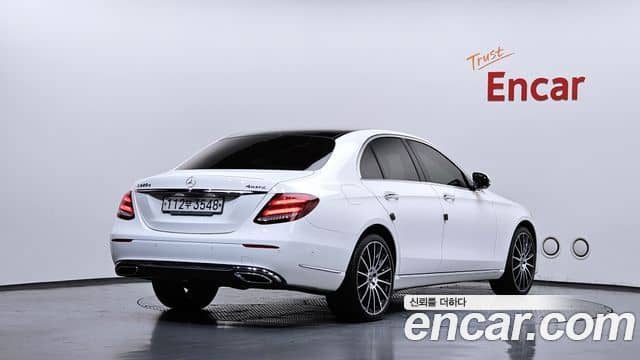 Mercedes-Benz E-Class, 2019