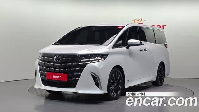 Toyota Alphard, 2025
