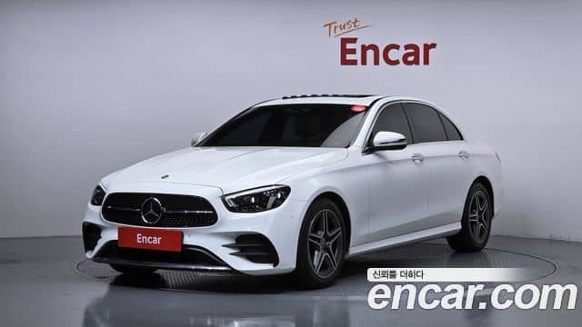 Mercedes-Benz E-Class, 2023