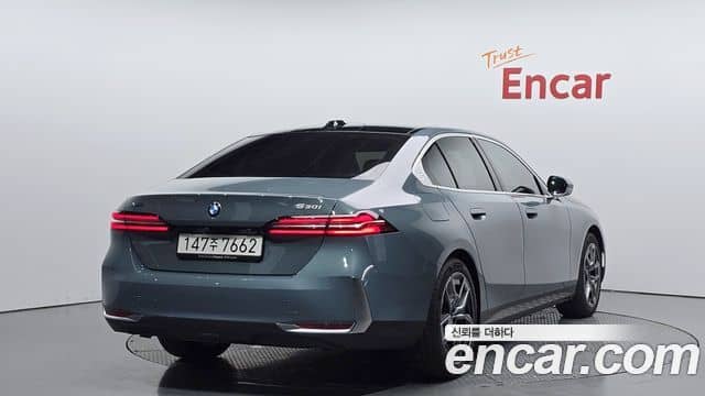 BMW 5 Series, 2025