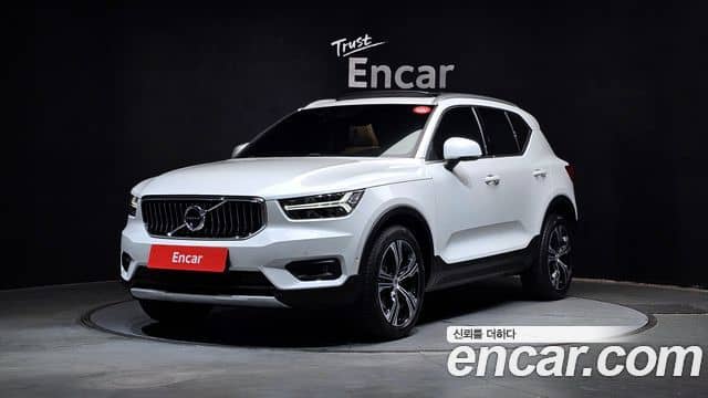 Volvo XC40, 2022