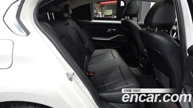 BMW 3 Series, 2019