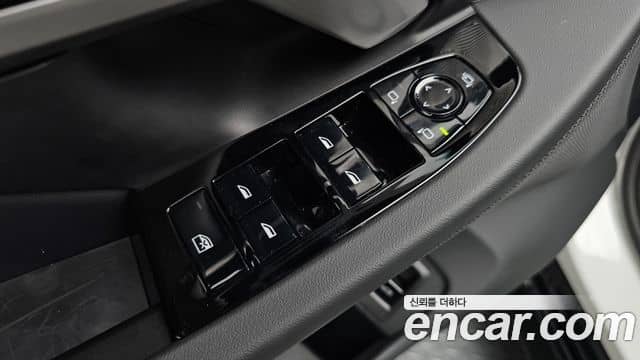 BMW 5 Series, 2025