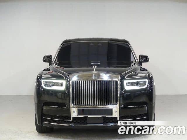 Rolls-Royce Phantom, 2020