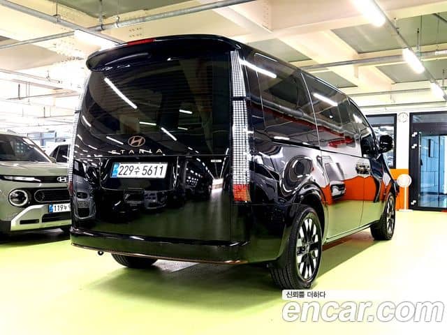 Hyundai Staria, 2024