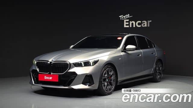 BMW 5 Series, 2025