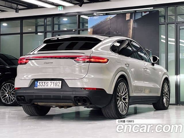 Porsche Cayenne, 2022