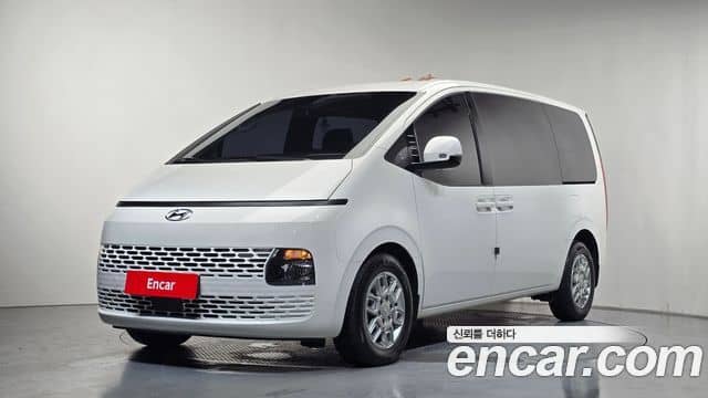Hyundai Staria, 2023