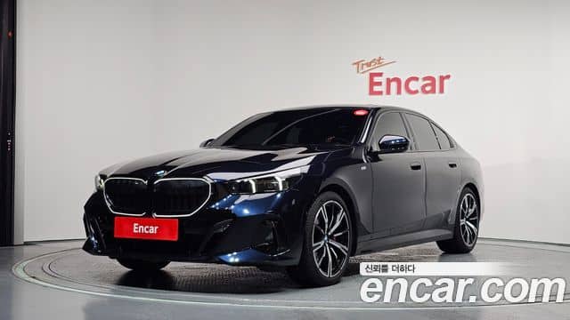 BMW 5 Series, 2024