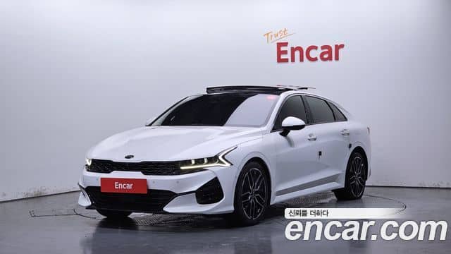 Kia K5, 2021
