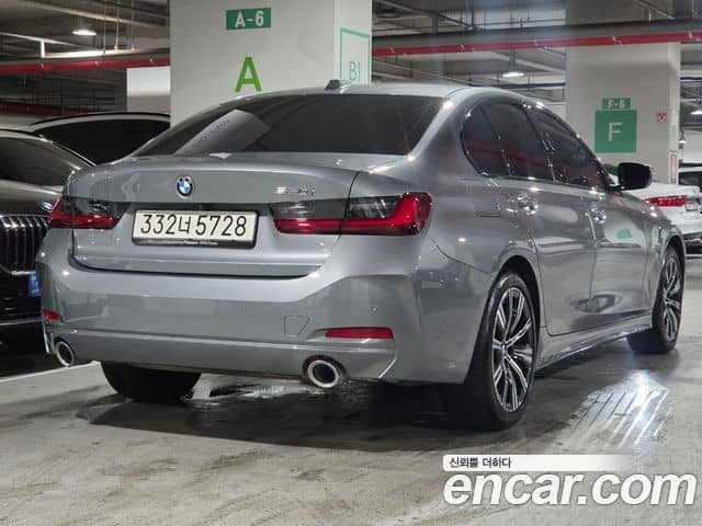 BMW 3 Series, 2025