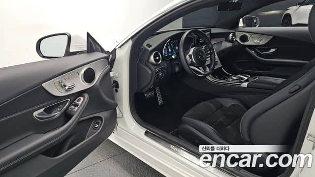 Mercedes-Benz C-Class, 2021