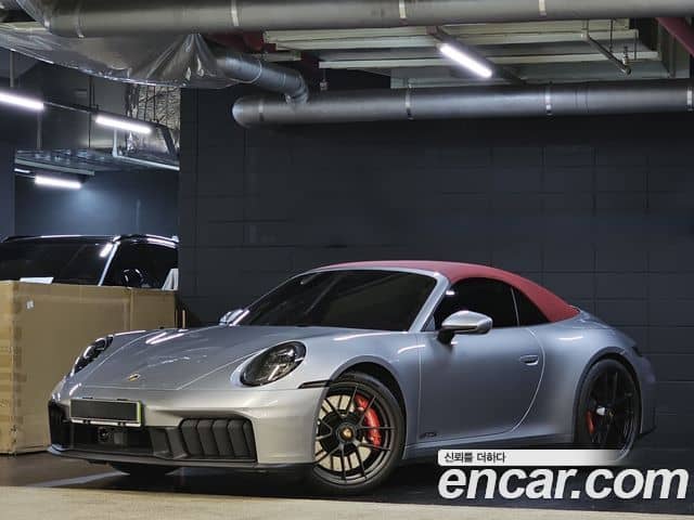 Porsche 911, 2025