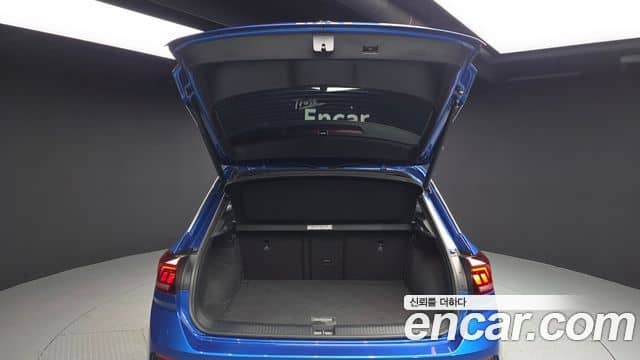 Volkswagen T-Roc, 2021