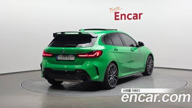 BMW 1 Series, 2022