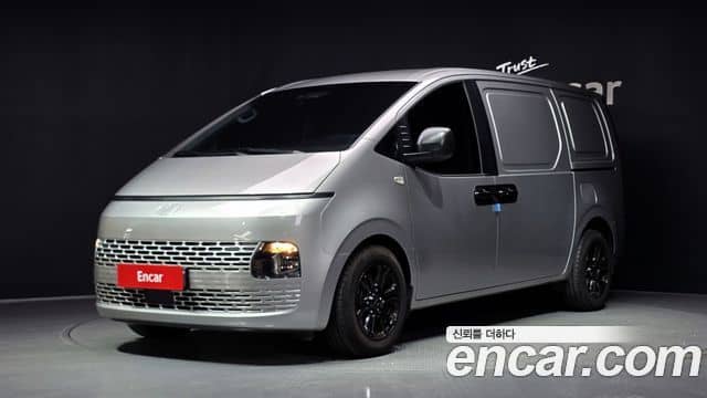 Hyundai Staria, 2024
