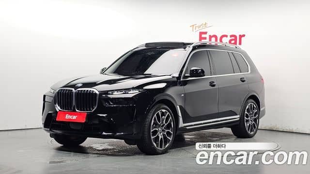 BMW X7, 2025