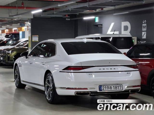 Genesis G90, 2023