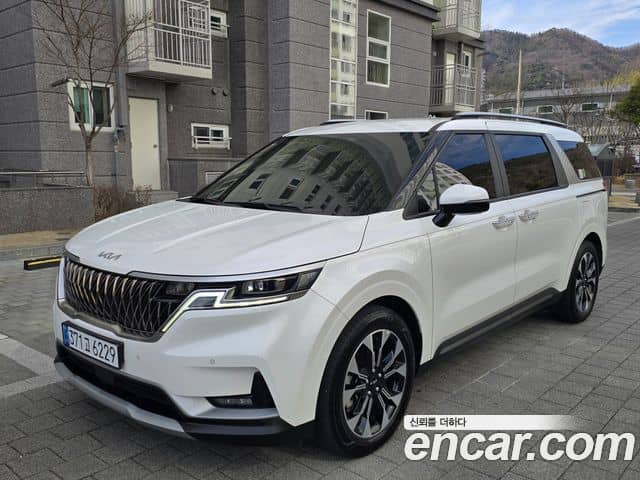 Kia Carnival, 2022