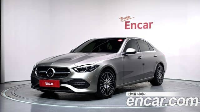 Mercedes-Benz C-Class, 2024
