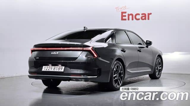 Kia K8, 2025