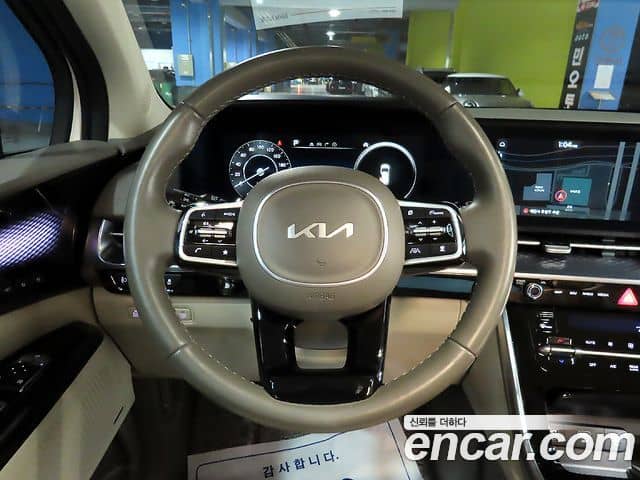 Kia Carnival, 2023