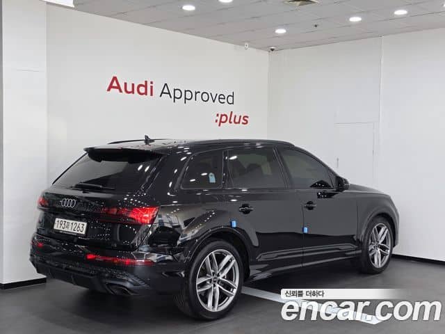 Audi Q7, 2025