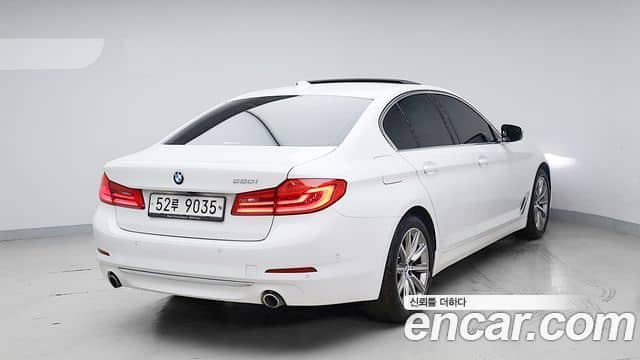 BMW 5 Series, 2019