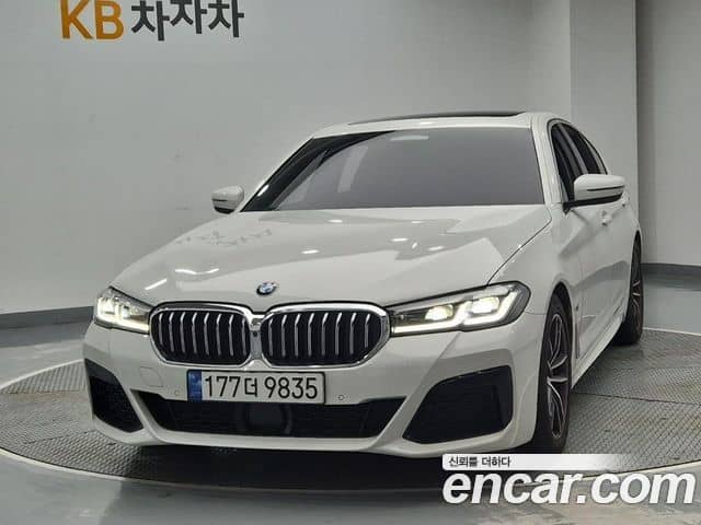 BMW 5 Series, 2023