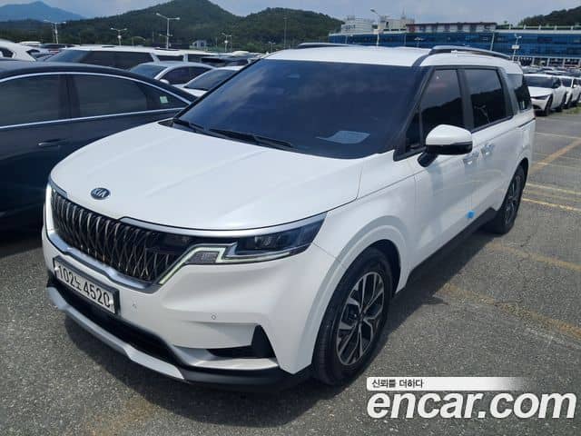 Kia Carnival, 2021
