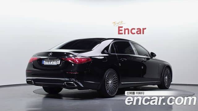 Mercedes-Benz S-Class, 2023