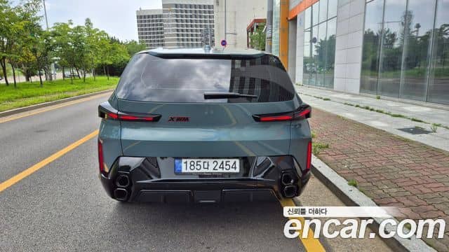 BMW XM, 2025