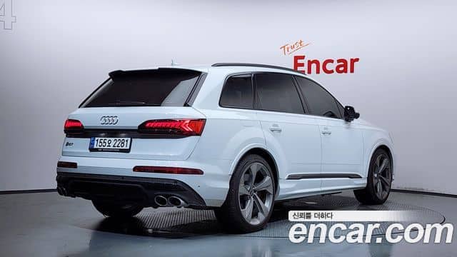 Audi SQ7, 2023