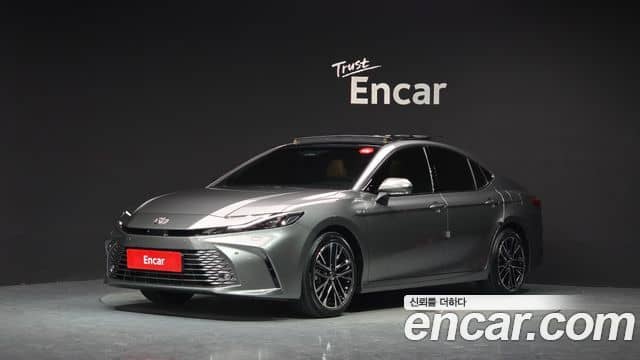 Toyota Camry, 2025